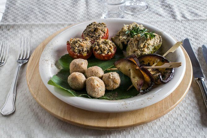 Lunch or dinner and cooking demo at a local's home in Pescara - A Taste of Italy in Pescara: Cooking at a Locals Home