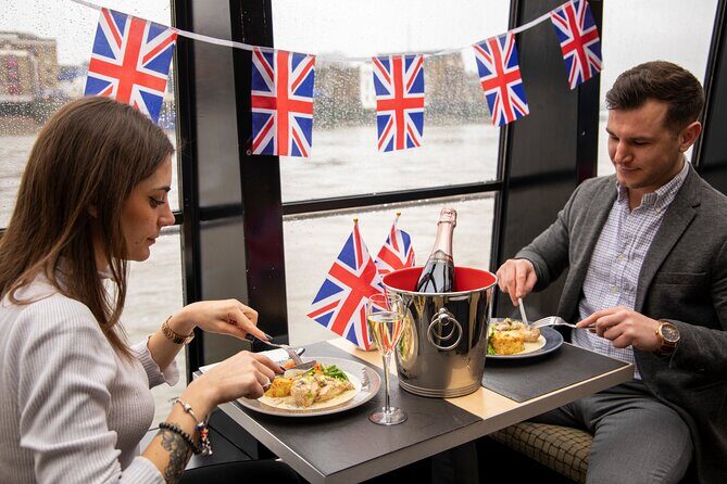Lunch River Cruise on the Thames with 2-Course Meal - What the Reviews Say