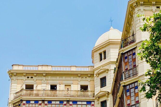 Lunchtime Tapas Tour in the Eixample with The Barcelona Taste - Who Should Consider This Tour?