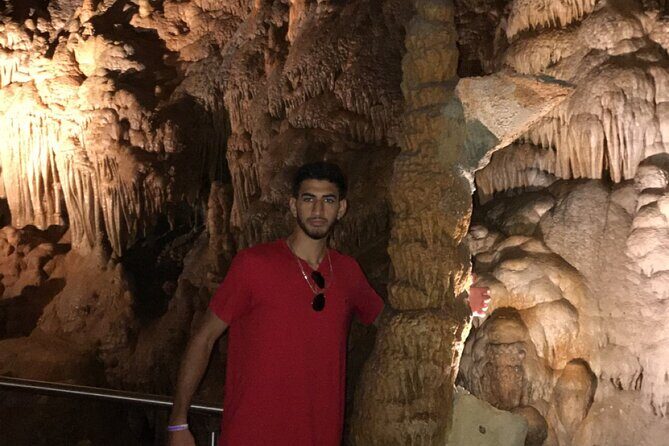 Luray Caverns Private Round Trip Transfer By Luxury Vehicle - The Sum Up