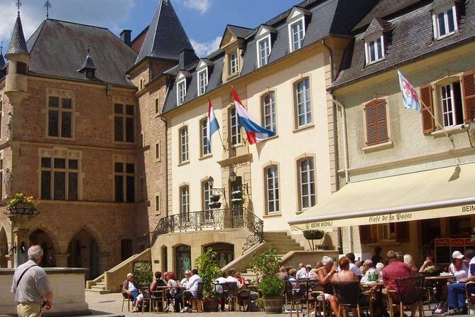 Luxembourg Airport Transfers : Airport LUX to Luxembourg in Business Car - In-Depth Look at the Journey