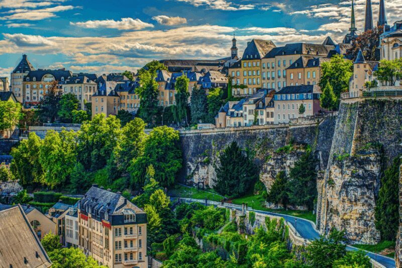 Luxembourg: Private Tour of Luxembourg - An In-Depth Look at the Luxembourg Private Tour