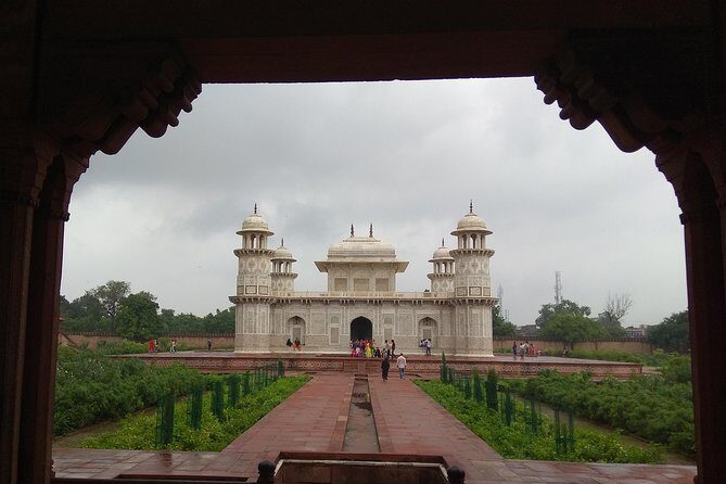 Luxurious Private Agra Overnight Tour With Bharatpur Bird Sanctuary - FAQ