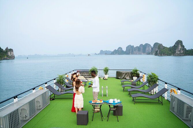 Luxury 1 Day Halong Bay 8 hours 5*Cruise Limousine Kayak Relax - FAQ