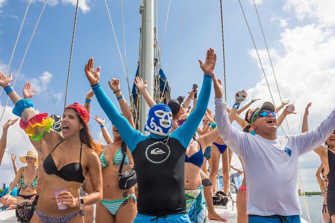 Luxury Catamaran tour to Isla Mujeres with transportation from Playa del Carmen - The Itinerary: What to Expect on Your Day