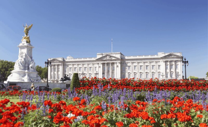 LUXURY CHAUFFEUR-DRIVEN TOURS OF LONDON - Key Points