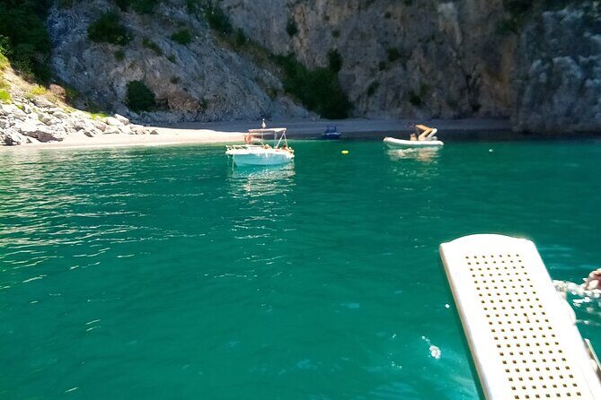 Luxury cruise from Salerno along the Amalfi Coast - A Deep Dive into the Amalfi Coast Luxury Cruise Experience