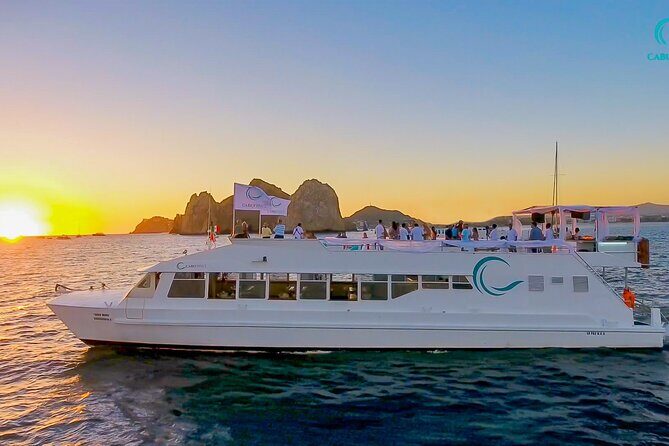 Luxury Cruise with Dinner and Music in Los Cabos - What to Expect: A Detailed Breakdown