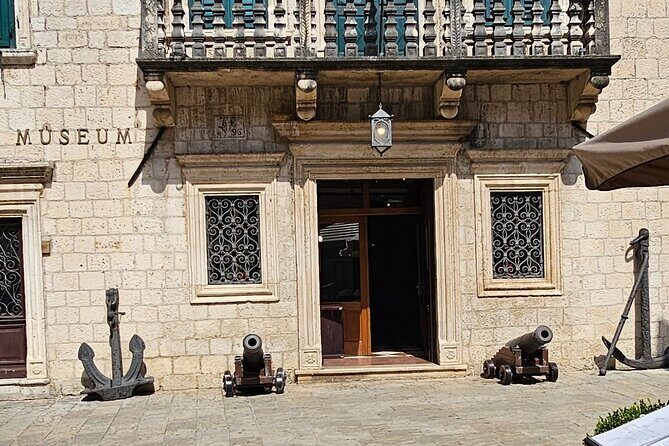 Luxury Day tour to Montenegro - Exploring the Itinerary in Detail