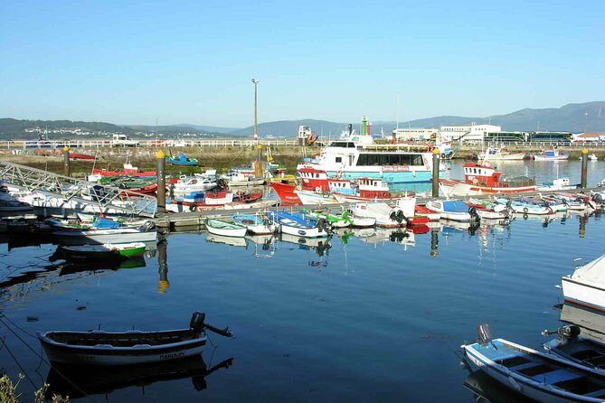 Luxury Finisterre Saint James Way Private Tour - Transportation & Comfort