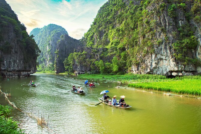 Luxury Hoa Lu Trang An Mua Cave Amazing View - Small Group Tour - Limousine Bus - The Value of This Experience