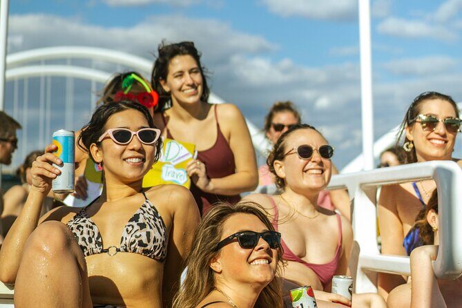 Luxury Hot Tub Boat of DC Potomac Monuments Private Tub up to 10 - FAQ