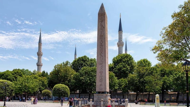 Luxury Istanbul Tours: Museum Entrances & Luxury Vehicle - Discover Istanbul in Style: A Deep Dive into the Luxury Museum Tour
