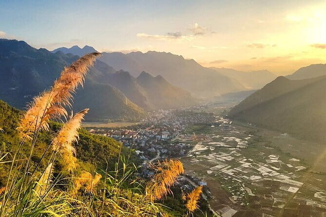 Luxury Mai Chau Day Trip Discover Hidden Gem & Stunning Cave - An In-Depth Look at the Itinerary