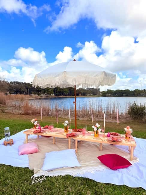Luxury Outdoor Sip & Paint Experience- Near Miami - The Location and Its Charm