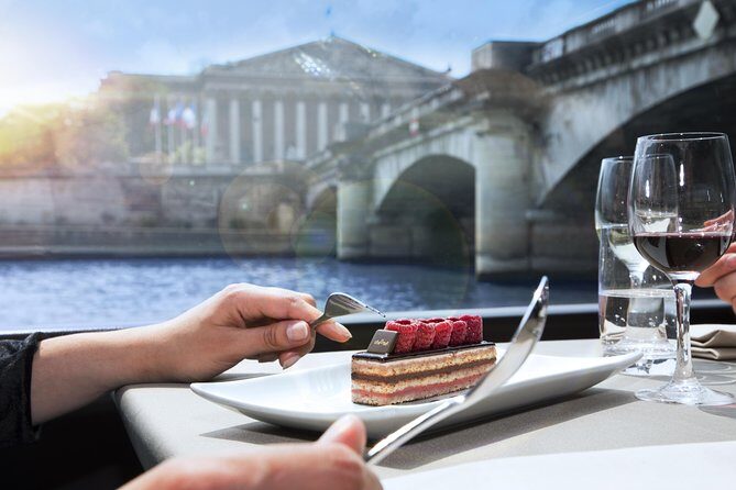 Luxury Paris Day Trip from London with Seine River Lunch Cruise - Transport and Timing: What Matters for Your Comfort