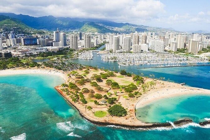 Luxury Private Airport Transfers-Waikiki Honolulu up to 6 Seats - Final Thoughts: Who Should Use This Service?