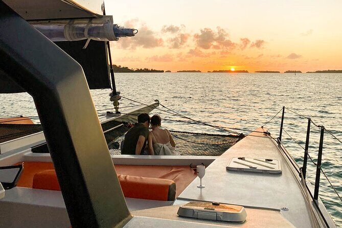 LUXURY PRIVATE Catamaran Bora Bora : The Sunset Escape - Key Points