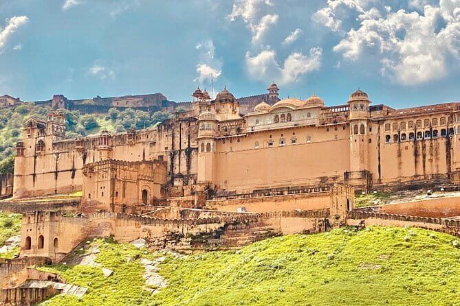 Luxury Private Full Day Jaipur City Tour with Pick-Up & Drop. - Key Points