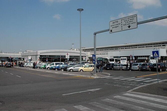 Luxury Private Night Transfer from Fiumicino to Rome City Center - An In-Depth Look at the Luxury Private Night Transfer Experience
