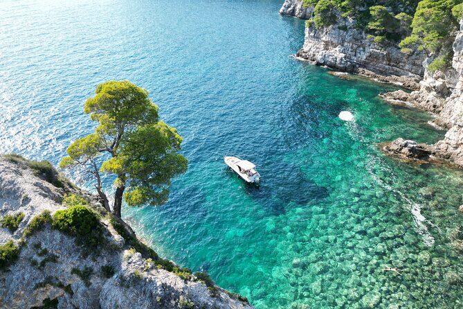 Luxury Private Speedboat Tour Islands & Blue Cave - FAQ