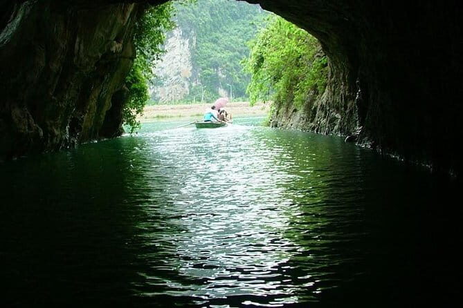 Luxury Private Tour Hoa Lu - Tam Coc - Mua Cave - Limousine van - An In-Depth Review of the Hoa Lu - Tam Coc - Mua Cave Private Tour