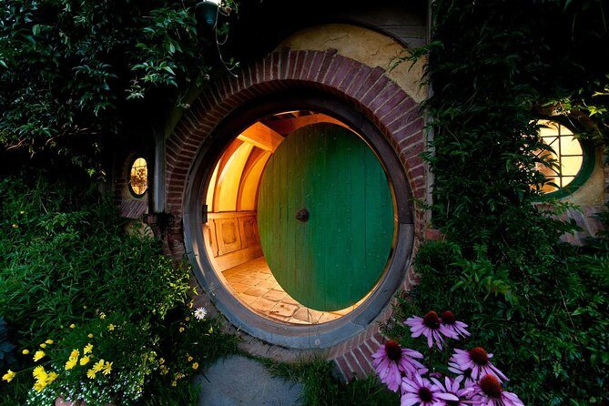 Luxury Private Transfers: Auckland Airport to City - What’s Included and What’s Not