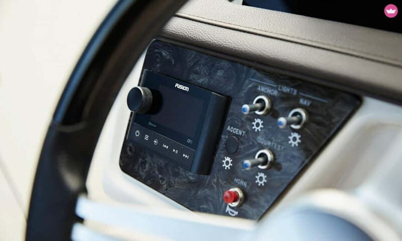 Luxury Sea Ray Private Boat Trip to Blue Lagoon - Discover the Beauty of Cyprus on a Luxury Private Boat to Blue Lagoon