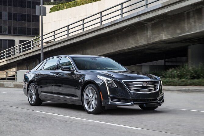 Luxury Sedan O'Hare/Midway Airport (Curbside)  Chicago Ony Way - Real-Life Traveler Feedback