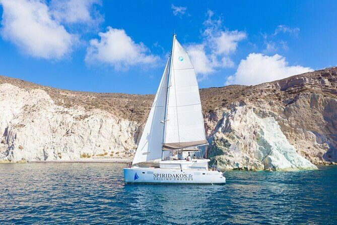 Luxury Small-Group Catamaran Cruise with BBQ, Open bar & Transfer - Food & Drinks: A Culinary Delight