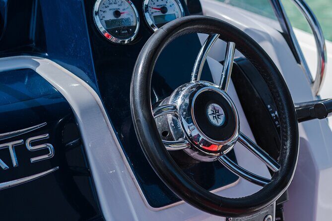 Luxury Speedboat Cruise to Shipwreck and Blue Caves - A Closer Look at the Experience