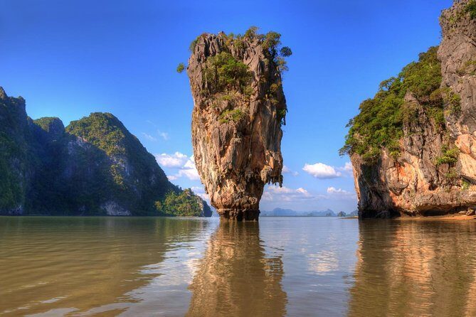 Luxury Speedboat : Day trip to PhiPhi with National Park fee - Exploring Phi Phi Leh and the Iconic Sights