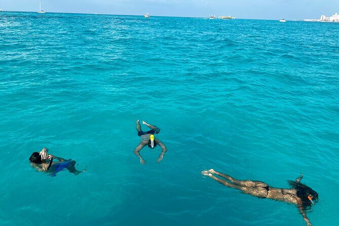 Luxury Sunset Lagoon Tour with Wine & Beer | MasterCraft Boat 2hr - A Relaxed Sunset Escape in Cancún: The MasterCraft Lagoon Tour