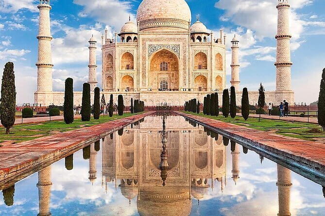 Luxury Taj Mahal Family Tour from Kolkata - Discover the Luxury Taj Mahal Family Tour from Kolkata