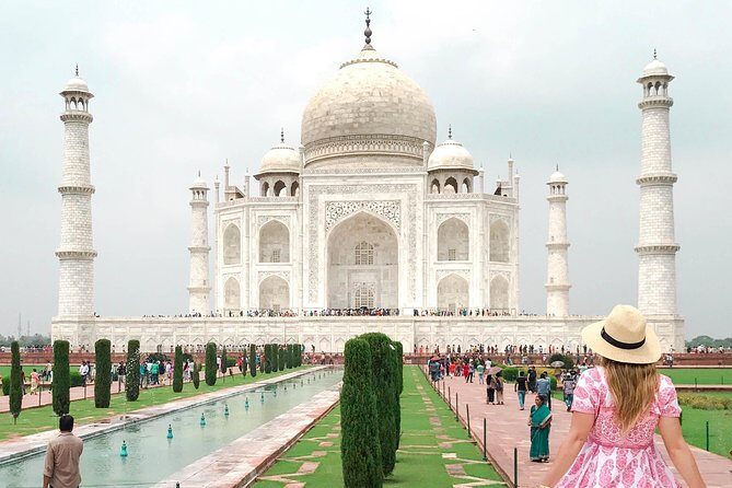 Luxury Taj Mahal Tour from Delhi: Same Day Agra Trip by Luxury Car - The Sum Up