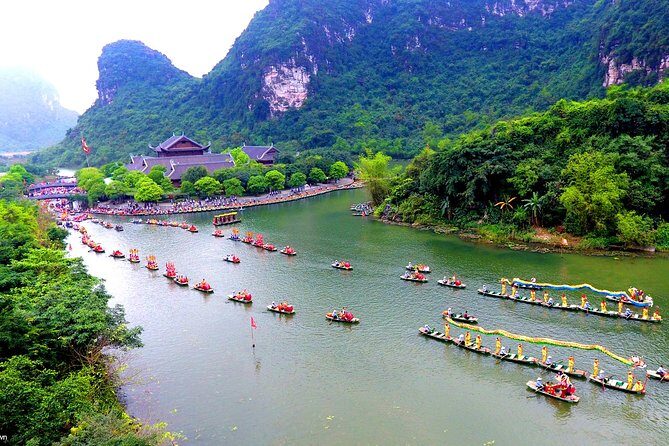 Luxury Trang An - Bai Dinh -Mua Cave/ Limousine Car/ Full service - What’s Included and What’s Not