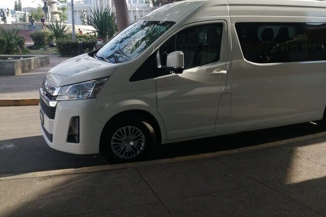 Luxury Transportation to and from Xoxocotlan Airport to Hotels - How the Service Works