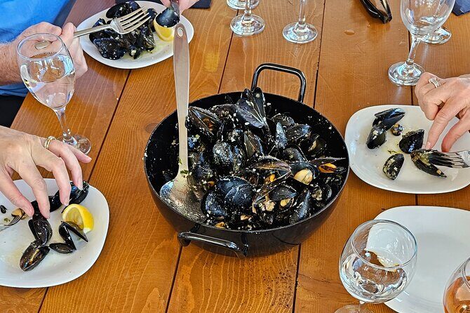 Luxury Wine and Oyster tasting - A Luxurious Taste of Croatia: Wine and Oyster Tasting in Dubrovnik