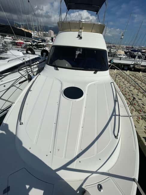 Luxury yacht in Fuengirola - FAQ