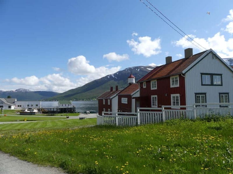 Lyngen Alps: Uløya Island Historic Journey - Key Points
