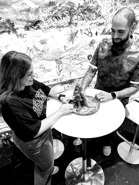 Lyon: Apéro sculpture à 4 mains. - Key Points