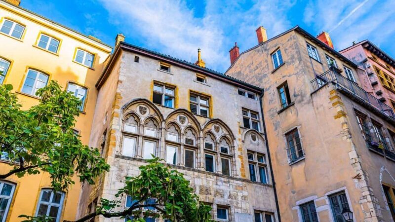 Lyon: between history and cinema, guided tour and coffee break included. - Key Points