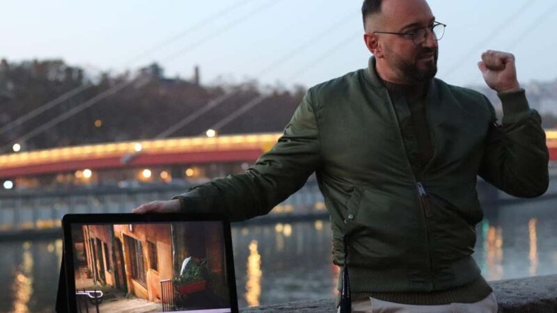 Lyon: between history and cinema, guided tour and coffee break included. - Exploring Lyon Through the Eyes of Cinema