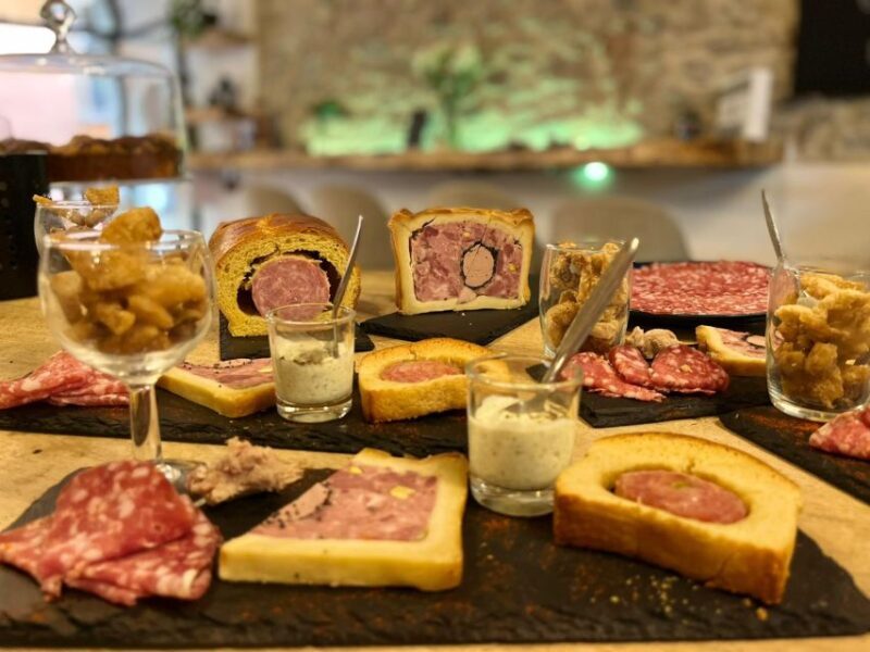 Lyon: Food Walking Tour with a Local Guide - The Experience of the Guides and the Group Atmosphere