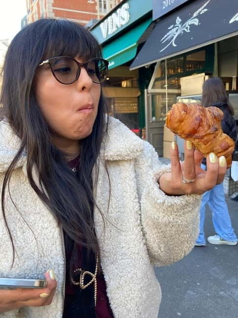 Lyon: Pastries and Chocolate Walking Food Tour w/6+ Tastings - A Deep Dive into the Lyon Pastry & Chocolate Experience