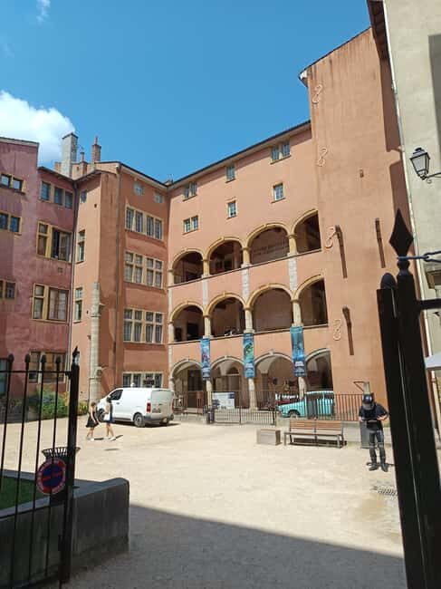 Lyon: Private Walking Tour of the City - Key Points