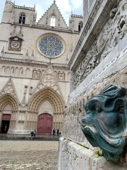 Lyon: Private Walking Tour of "Traboules" in the Old Town - Discovering Lyon’s Traboules: What to Expect from the Tour