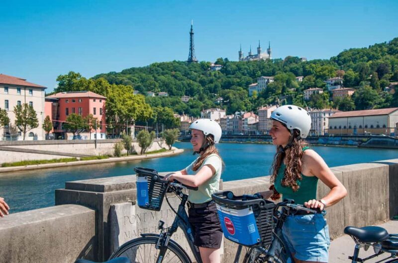 Lyon: Rent an electric bike for 2 hours - Discovering Lyon with a 2-Hour Electric Bike Rental