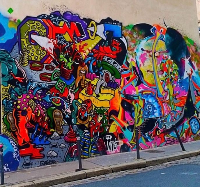 Lyon: Street Art & Street Food Tour - Exploring Lyon’s Open-Air Art Gallery