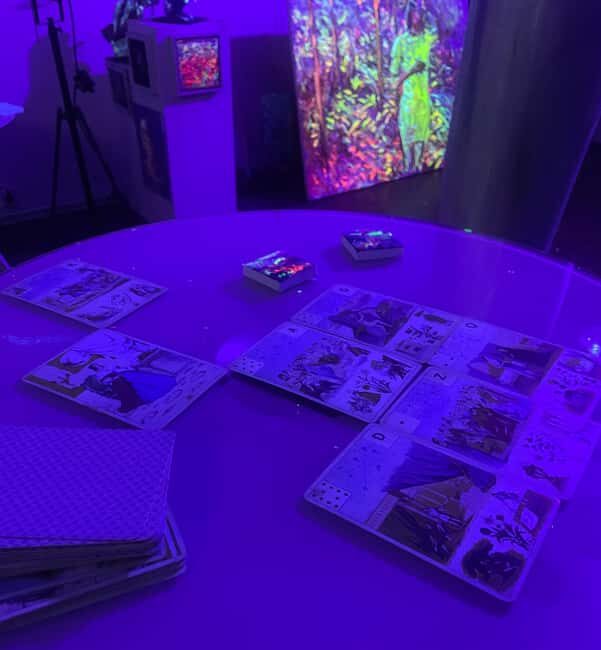 Lyon: Tarot Reading and Neon Painting Workshop - A Close Look at the Experience